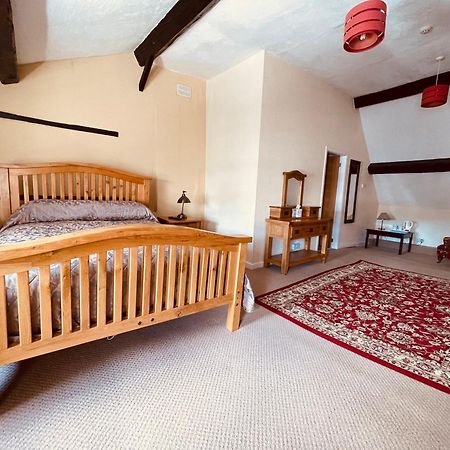 Cain Valley Hotel Llanfyllin Номер фото