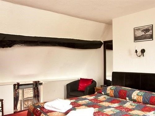 Cain Valley Hotel Llanfyllin Экстерьер фото