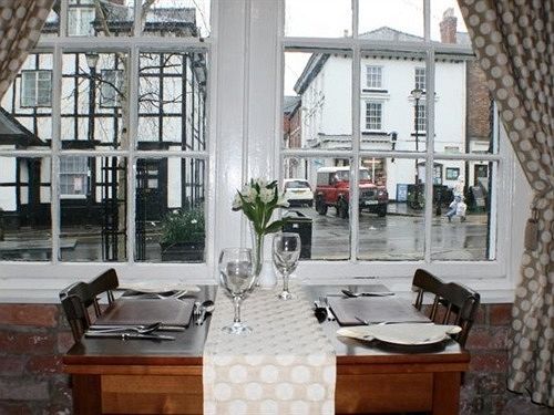 Cain Valley Hotel Llanfyllin Экстерьер фото